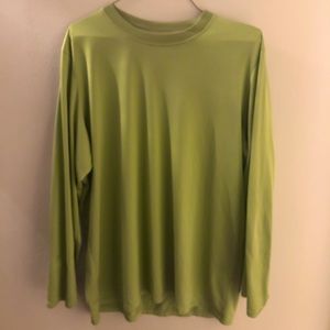 Patagonia green capilene long sleeve t-shirt